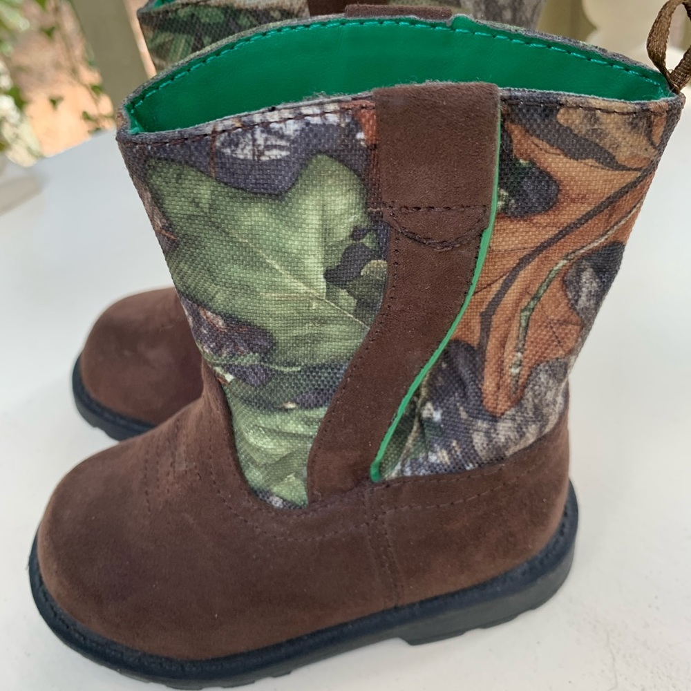 ⭐️⭐️Healthtex Camo Boots SZ 5 Velcro ⭐️⭐️ - Picture 7 of 14